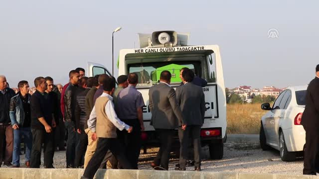Karamanlı’daki Trafik Kazası – AK Parti İl Gençlik Kolları Eski Başkanı Deniz’in Cenaze Namazı