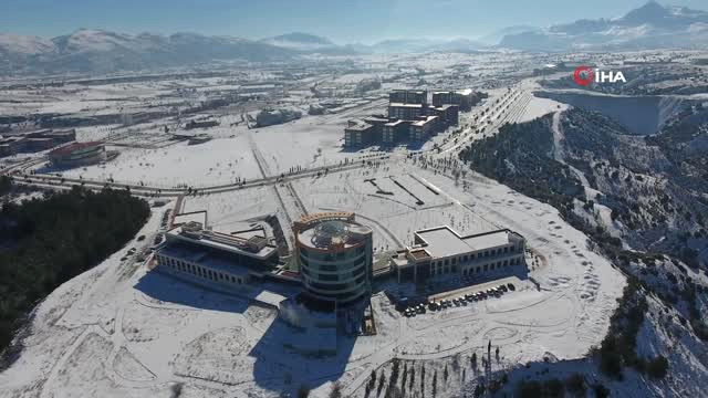 Burdur’da Kar Manzarası Havadan Görüntülendi