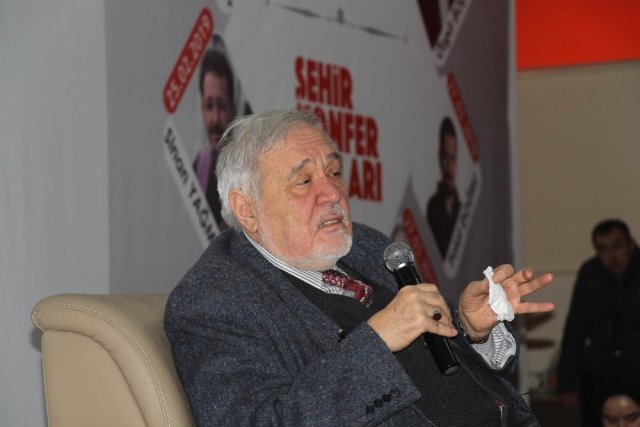 Prof. Dr. İlber Ortaylı: ‘Eğer Türk Vatandaşıysan Türk’sündür, Buna Sahip Çıkın’