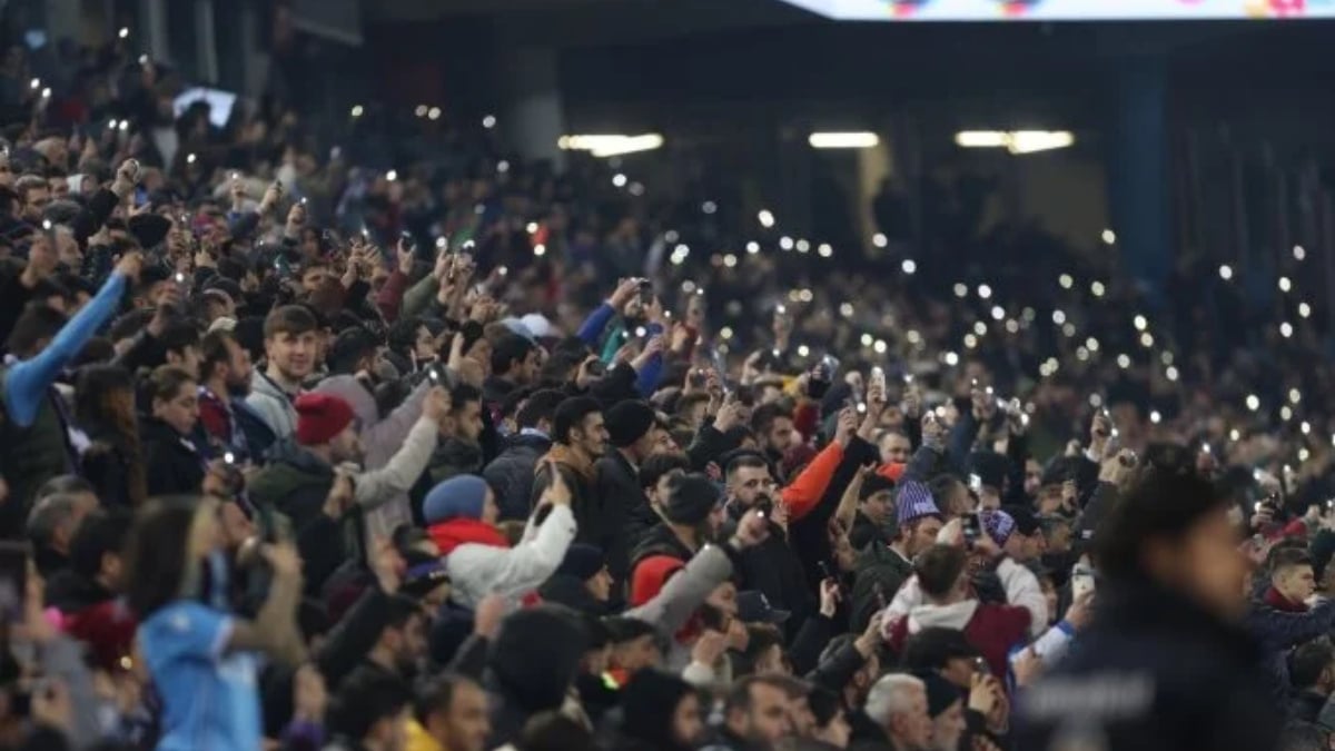 Trabzonspor – Basel maçında tribünler simsiyah olacak