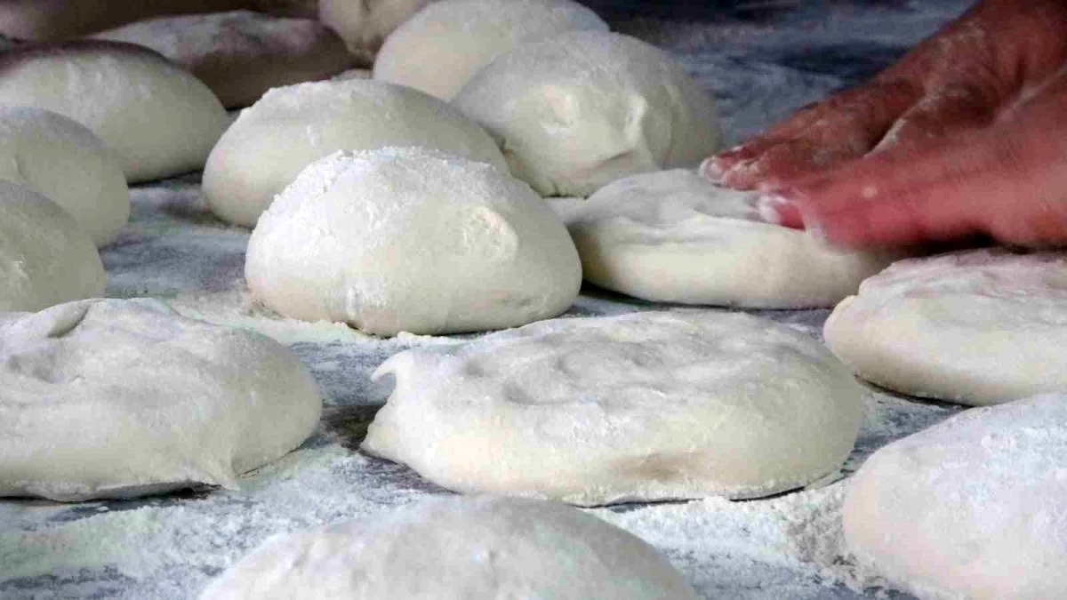 Bursa’da Simit Fiyatlarına Artırım Geldi, Artık de Ekmek Zamlandı