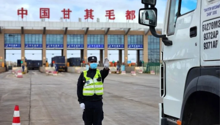 Çin-Moğolistan sonundaki Ganqmod Limanı’nda süreç hacmi rekor düzeye ulaştı