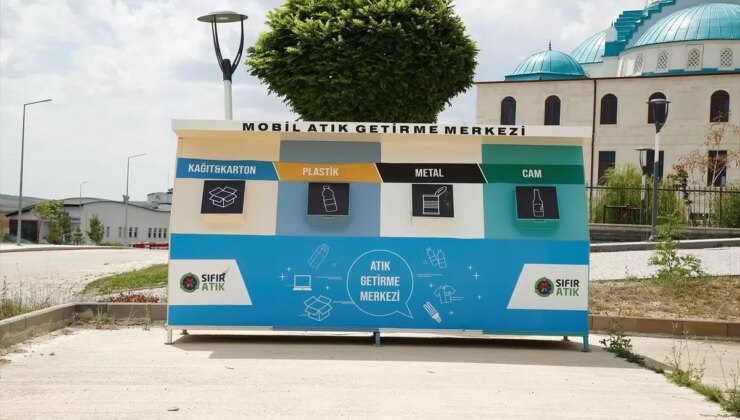 Bayburt Üniversitesi, Sıfır Atık Projesi kapsamında 6 ton atığı geri dönüşüme gönderdi