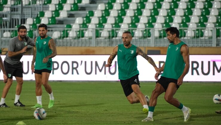 Bodrum FK, Gaziantep FK maçı öncesi taraftarlarıyla buluştu