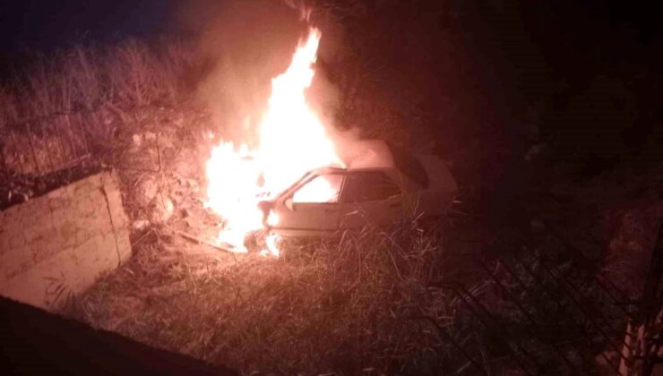 Burdur-Fethiye karayolunda araba takla attı ve yanarak kül oldu