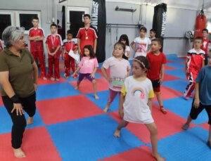 Burdur’da Kick Boks Sporu Yaygınlaşıyor