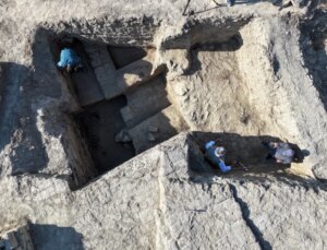 Çavuştepe Kalesi’nde Yeni Bir Koridor Bulundu