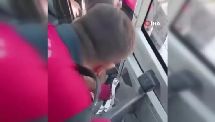 Freni Patlayan Midibüs Otogar İçine Düştü