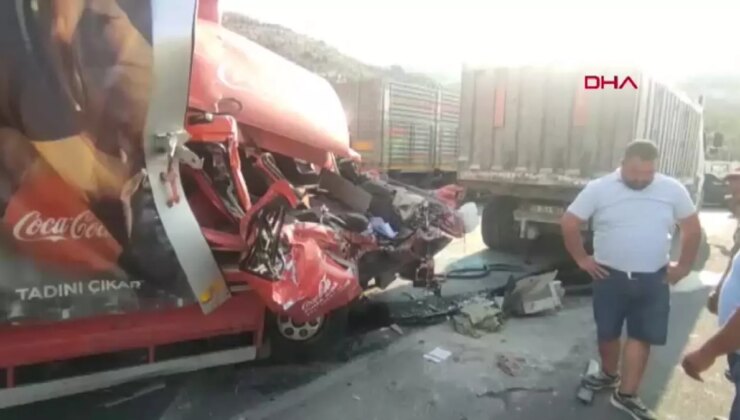 Kamyonetin mıcır yüklü kamyona çarptığı kazada 1 kişi hayatını kaybetti