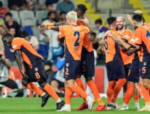 RAMS Başakşehir UEFA Konferans Ligi’nde lig etabına yükseldi