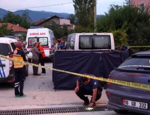 Burdur’da Alacak Verecek Sorunu Yüzünden Baba ve Oğlu Kurşun Yağmuruna Tutuldu