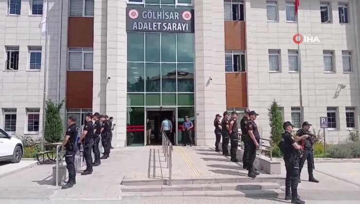 Burdur’da baba ve oğulun katil zanlısı adliyeye sevk edildi