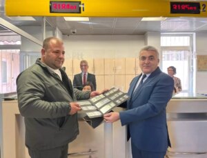 PTT’nin 184. Yıl Dönümünde 184. Müşteriye İkram