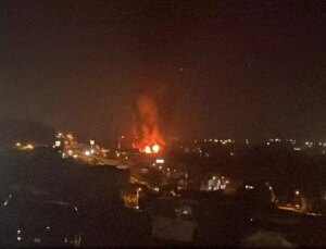 Serdivan’da Kauçuk Fabrikasında Yangın