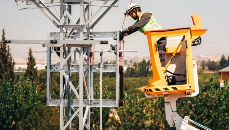 Toroslar EDAŞ 2024’te Kesintisiz Elektrik Dağıtım Hizmetlerinde Sürat Kesmeden İlerliyor