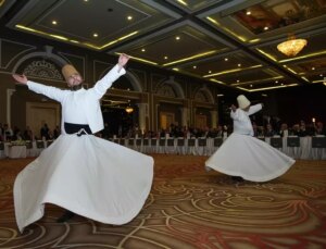 MÜSİAD İzmir Şubesince iftar programı gerçekleştirildi