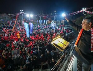 CHP Pendik’te Miting Düzenledi