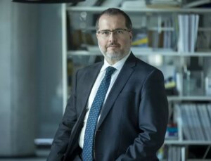 Dijital Yayın Platformlarında Rekabet Artıyor