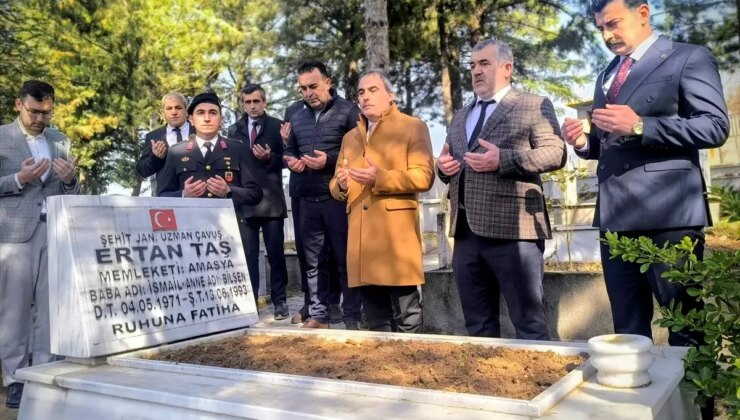 Hamamözü’nde 18 Mart Şehitleri Anma Günü ve Çanakkale Deniz Zaferi hasebiyle merasim yapıldı