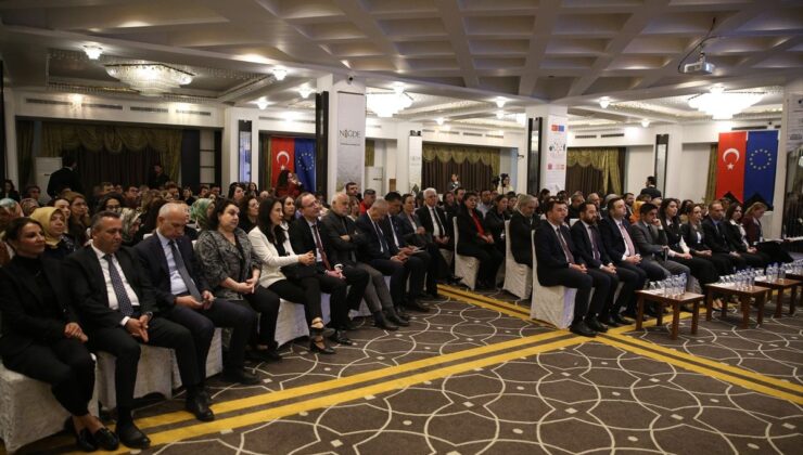 Bayan ve Aile Çalıştayı Niğde’de Gerçekleşti