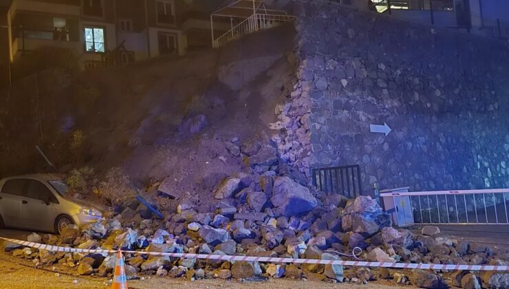 Bursa’da İstinat Duvarı Çöktü