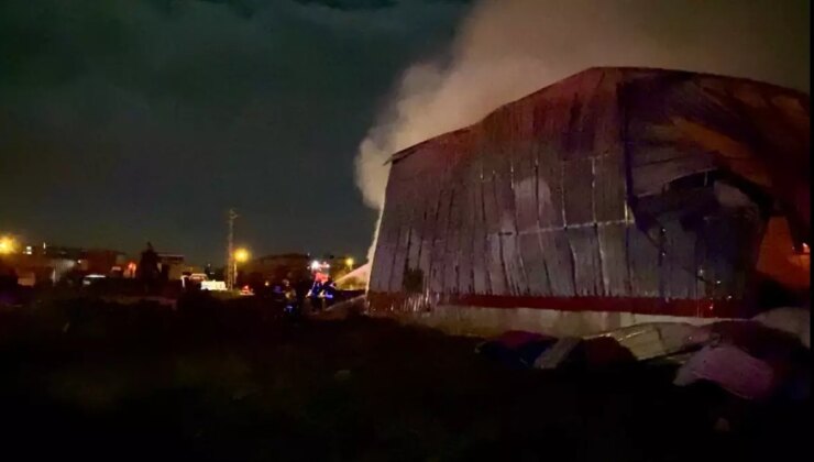 Osmaniye’de Fabrika Yangını Denetim Altına Alındı