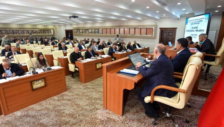Ertek: “Altyapı yenileme çalışmaları eş vakitli olarak sürüyor”