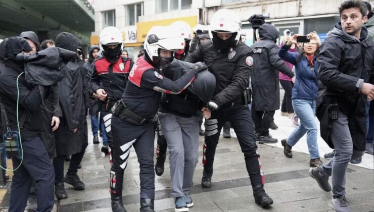 İstanbul Valiliği, 1 Mayıs şovlarında 575 kişinin gözaltına alındığını duyurdu.
