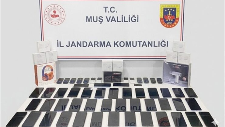 Muş’ta 55 Kaçak Cep Telefonu Ele Geçirildi