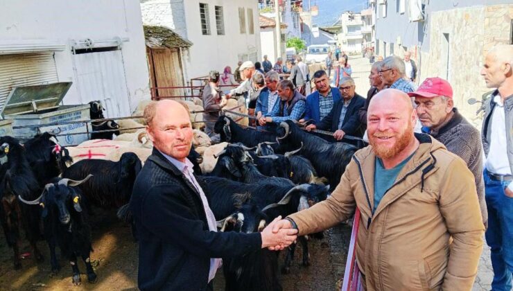 Yazıkent’te Kurban Pazarı Hareketlendi