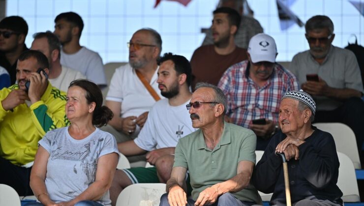 Yuntdağı Yağlı Güreşleri Sonuçlandı