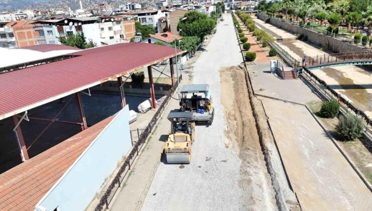 Nazilli Belediyesi Turan Mahallesi’nde asfalt çalışmalarına başladı
