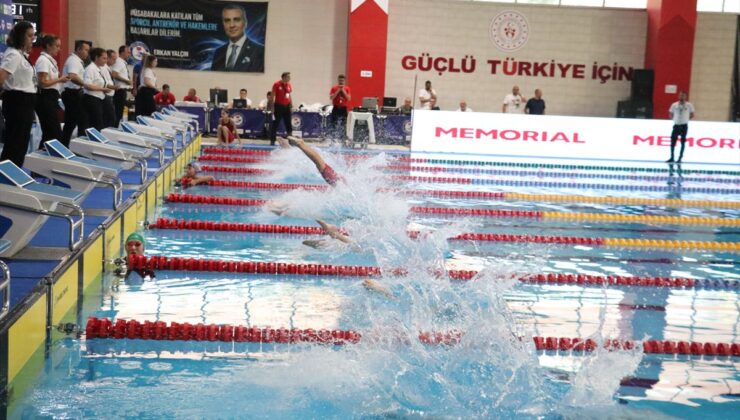 Samsun’da SEM Yüzme Şampiyonası Başladı