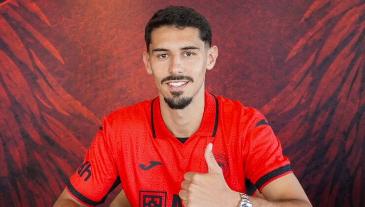 Arca Çorum FK, Alexandre Penetra’yı Transfer Etti